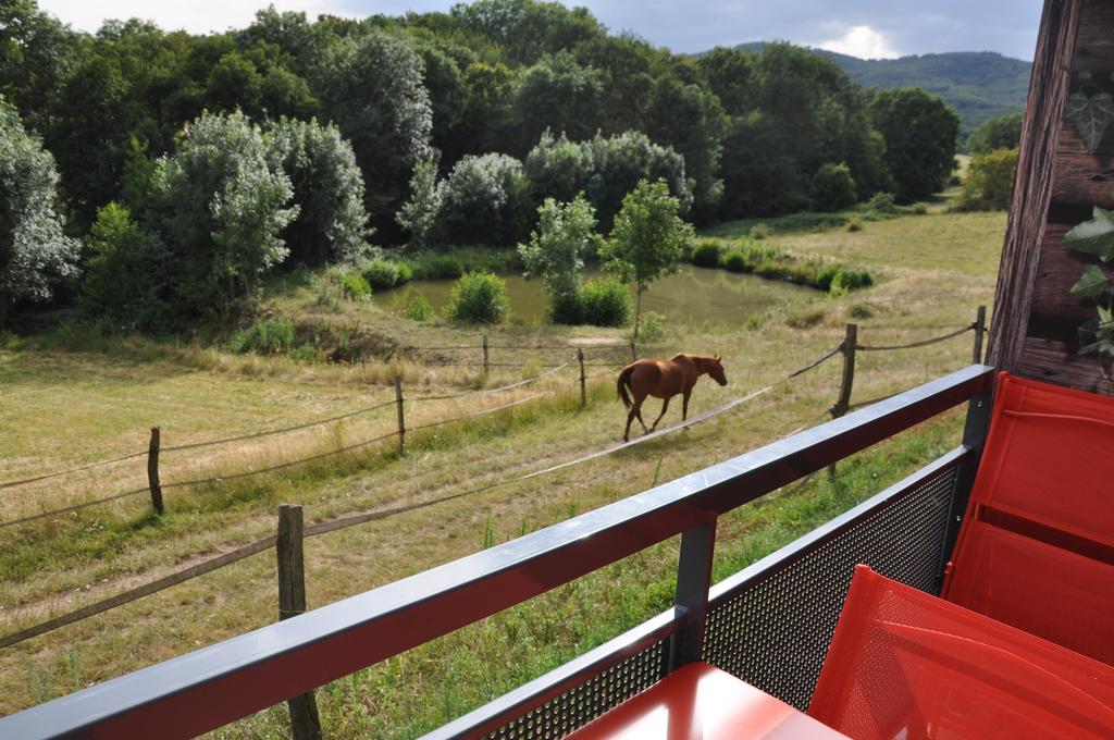 La Bergerie Bed & Breakfast Pollionnay Bagian luar foto