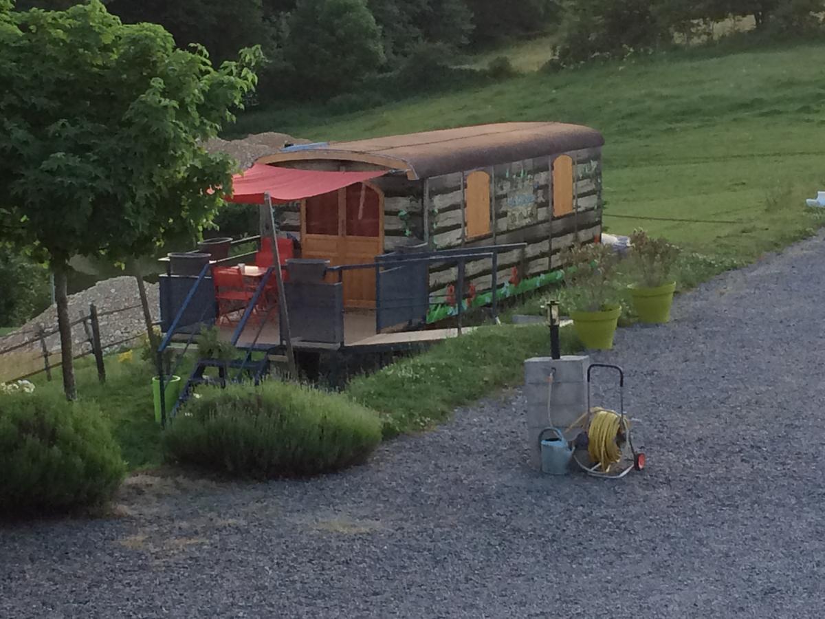 La Bergerie Bed & Breakfast Pollionnay Bagian luar foto